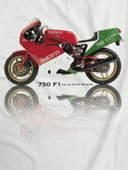 T-shirt manica corta F1 750