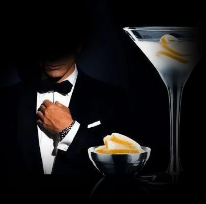 T-shirt macchina james bond